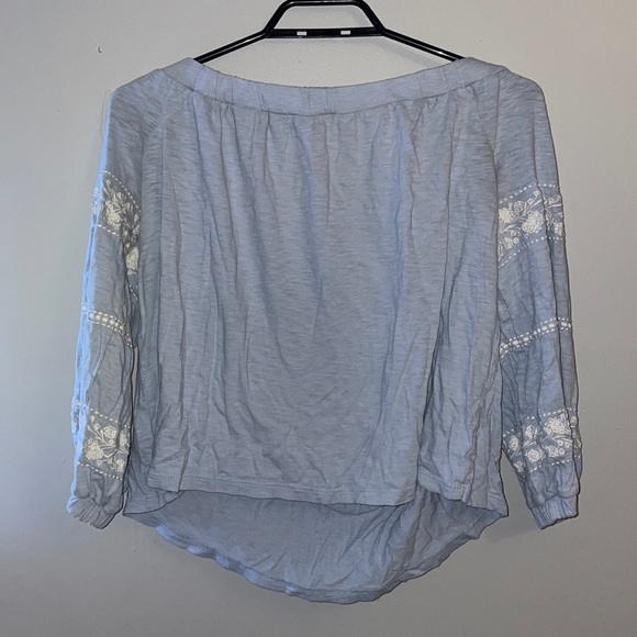 American Eagle, off the shoulder long sleeve - Picture 1 of 1